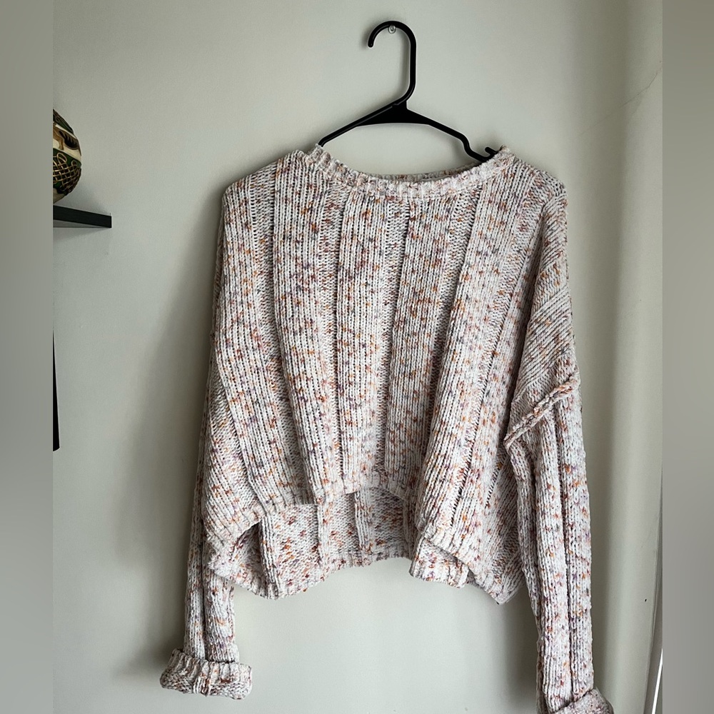 Cropped sweater - Picture 3 of 3